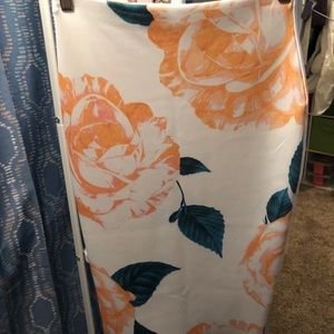 Missguided White Midi Skirt with Rose Print Size 4